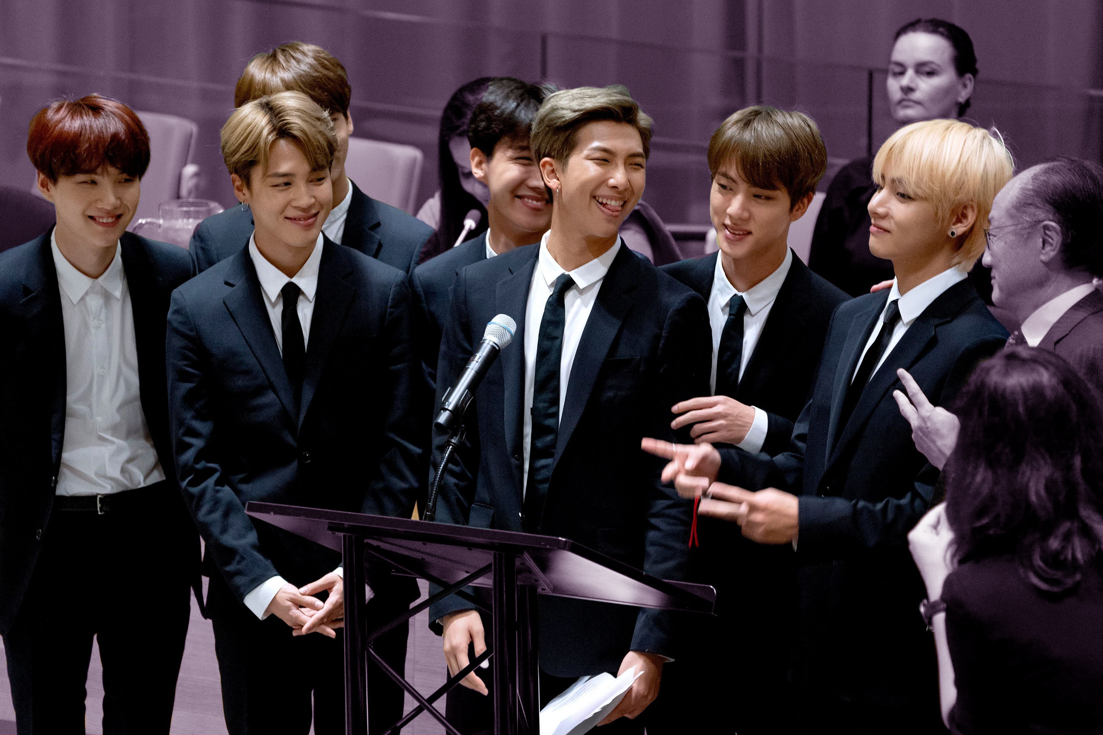 BTS画像選択様子ページ③ BTS Charts & Translations on X: 