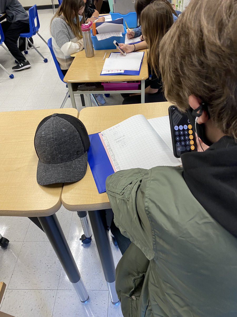 Ms_S78_LDSB's tweet photo. Stretching our brains this morning to see how many different ways we can make different numbers only using certain keys. Lots of creative thinking and perseverance happening. #mathbrain #howmanyways https://t.co/dPJCJI3TTY