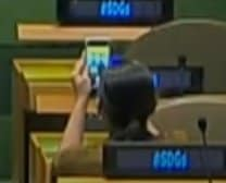 BTSVietnam_SAM's tweet photo. Các nhà lãnh đạo các nước chụp hình BTS ở #UNGA 
@BTS_twt #BTS #BTSARMY #BTSatUNGA #OurPrideBTS https://t.co/OCbg62CM1b