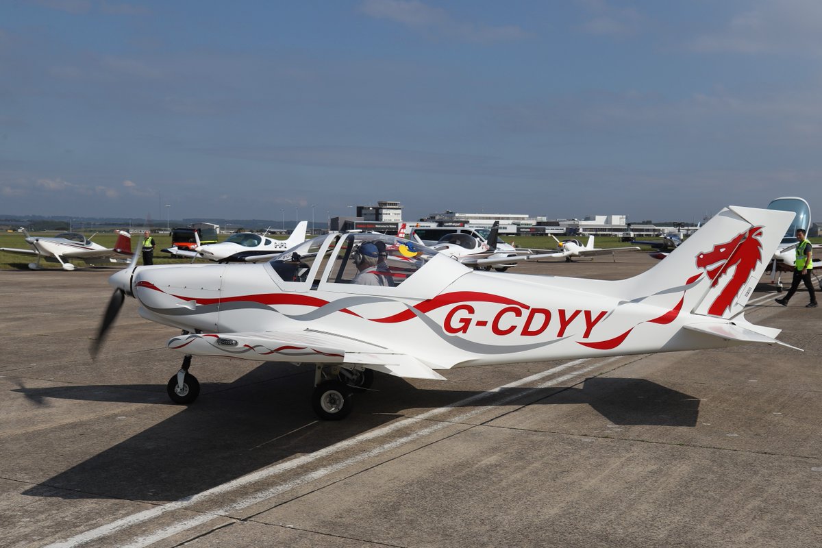 Fundraising event flies into <a href="/Cardiff_Airport/">Cardiff Airport</a> raising £1,370 for the Welsh Air Ambulance

gtfm.co.uk/fundraising-ev…