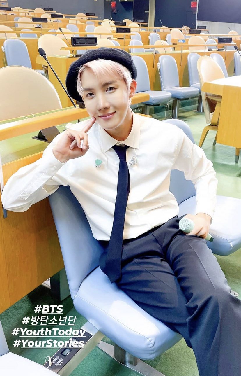 Bts123 Bts公式インスターストーリーに国連の写真 ヒョンライン T Co X7e0v9q4gx T Co O8rut4gcuv Twitter