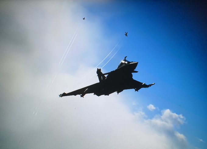 Conversation Between ビルド八舞mk And T Tinai 1 Whotwi Graphical Twitter Analysis