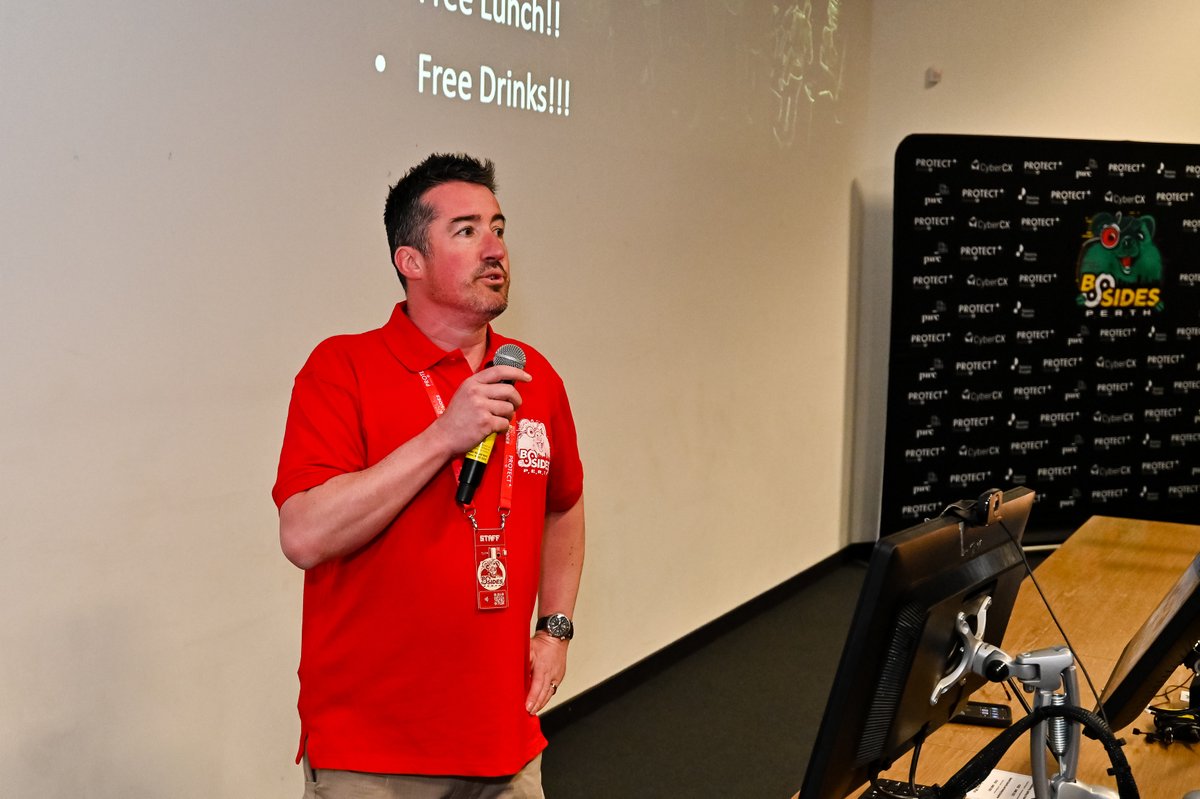 <a href="/ParaFlare_Cyber/">ParaFlare</a> team <a href="/4n6Bexaminer/">Bex</a> &amp; <a href="/NHardy/">nidogski</a>
in action @ #BsidesPer. Highlights included 9yo Levi winning the lockpicking challenge after a few lessons from the <a href="/BSidesPer/">BSides Perth</a> physical access specialist, Adam, and huge engagement on the live chat across AUS, US, Asia &amp; Europe.