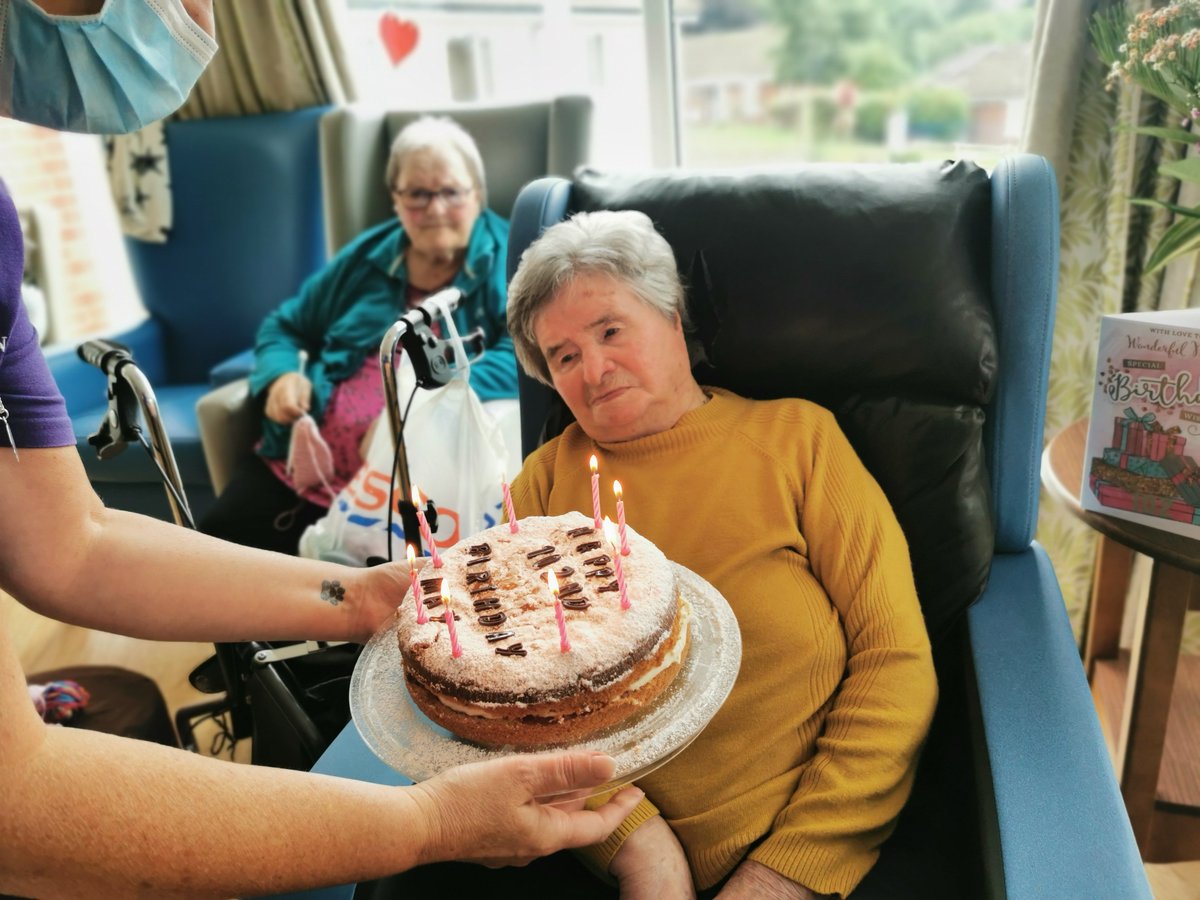 Happy 102nd birthday to Carrickfergus Manor resident, May Junk 🎉🎂

May celebrated with a party and a birthday cake made specially by our brilliant kitchen team 🎈

#residentialcare