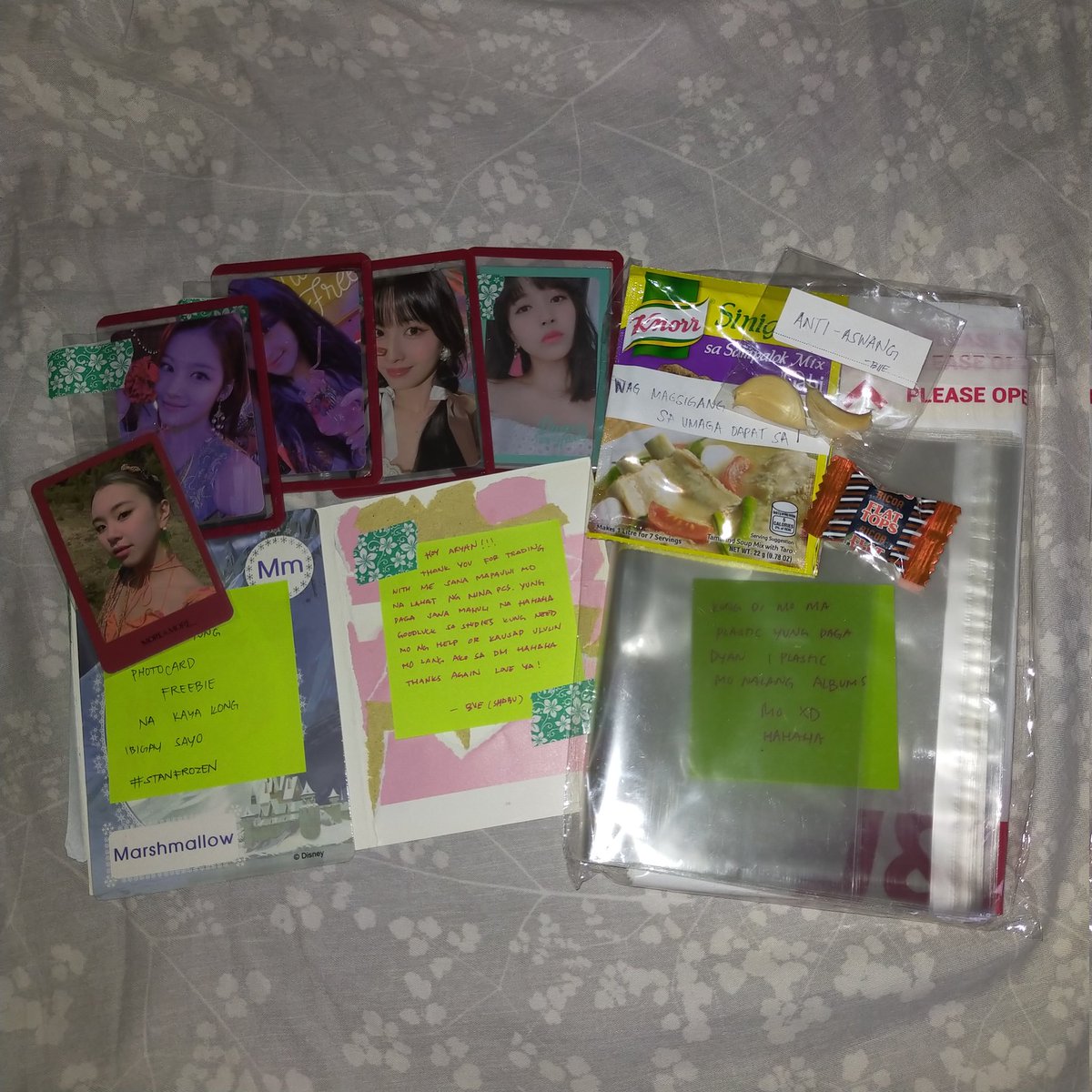 wtbmina's tweet photo. thank you @wiskydalki for trading with me!! thank you sa super safe na packaging &amp; cy m&amp;m, anti - aswang at sinigang mix freebies HAHAHAHA thank you rin pi sa adhesive plastic, magkakaroon na ng damit albums ko 😭 salamat salamat salamat, boss biie, until our next transaction 🙇 https://t.co/vf1sETjYUo