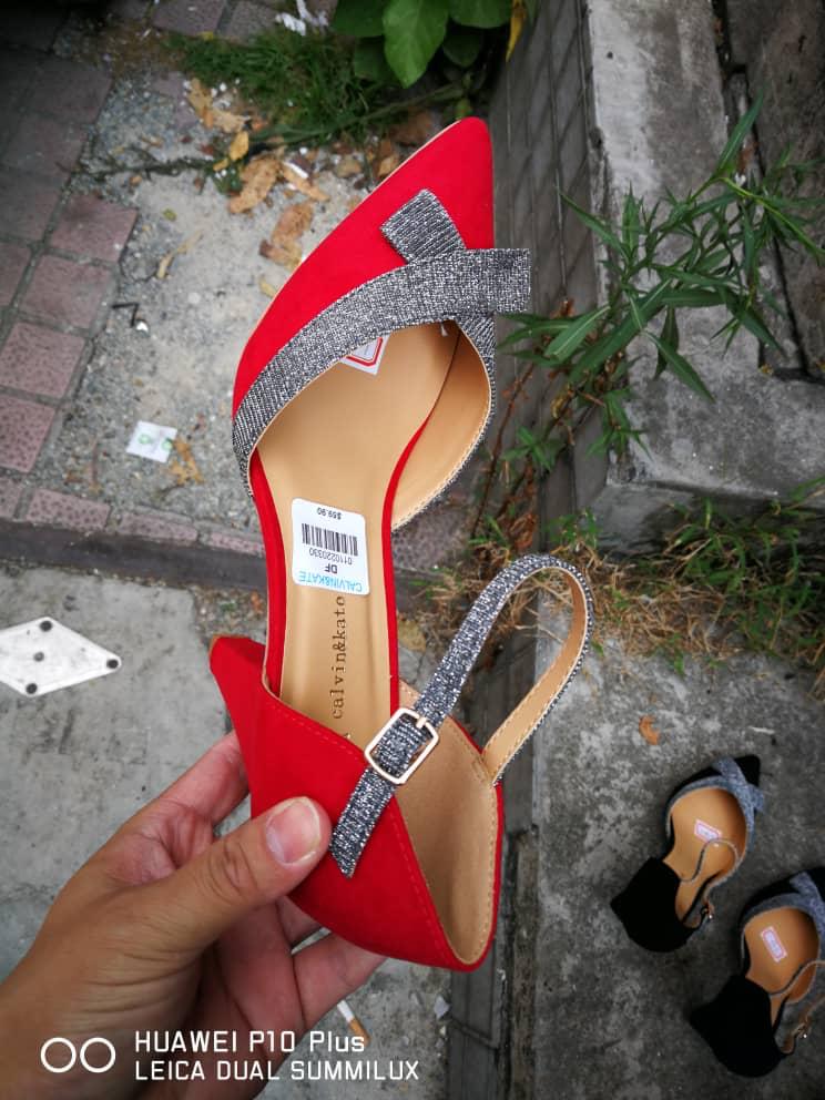 Funmike_Afo's tweet photo. Hello Twitter Fam,
It's time to carry my market on my head.
Let your feet introduce you 😊.
Available in size 37-42.
1st slide is N11500
2nd to 4th slide is N9500
To order:
Send a DM
Or WhatsApp 08186792262
#SHOESFORSALE #ShoesTwitter https://t.co/i2Wg9j6HO7