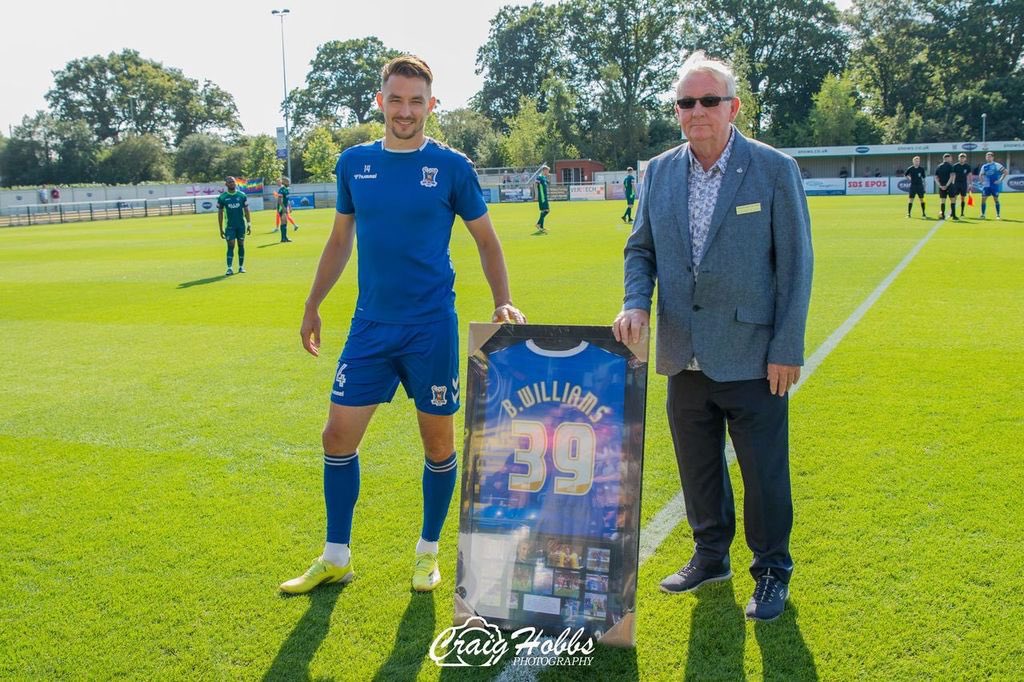 Brett Williams tweet media