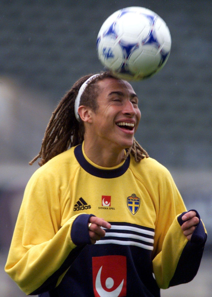 Happy Birthday to the Henrik Larsson 