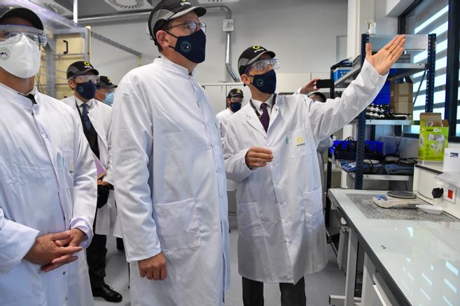 .<a href="/JeanCASTEX/">Jean Castex</a> à Bessines-sur-Gartempe en #HauteVienne : « Nous allons continuer à investir dans le #nucléaire »

lepopulaire.fr/bessines-sur-g…