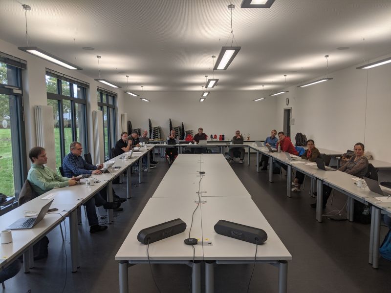 Letzte Woche fand nach der #NetSys2021 noch eine Präsenzveranstaltung der KuVS statt: Die Sitzung des erweiterten Leitungsgremiums. Veranstaltungen und Aktionen  für die nächste Jahre wurden beschlossen - mehr in Kürze!