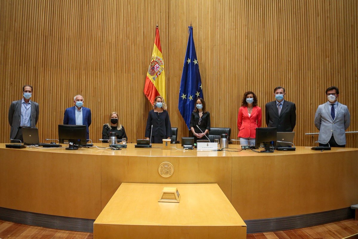 meritxell_batet's tweet image. Gracias a @AlzheimerCeafa y a todos los y las participantes en la jornada celebrada hoy en el @Congreso_Es con motivo del #DíaMundialDelAlzheimer. 

El abordaje integral de esta enfermedad es una cuestión de dignidad y justicia para la sociedad y para el futuro de todos.