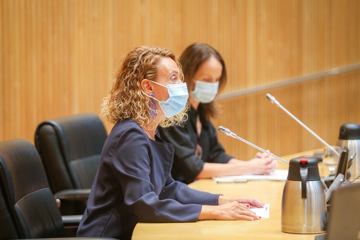 meritxell_batet's tweet image. Gracias a @AlzheimerCeafa y a todos los y las participantes en la jornada celebrada hoy en el @Congreso_Es con motivo del #DíaMundialDelAlzheimer. 

El abordaje integral de esta enfermedad es una cuestión de dignidad y justicia para la sociedad y para el futuro de todos.