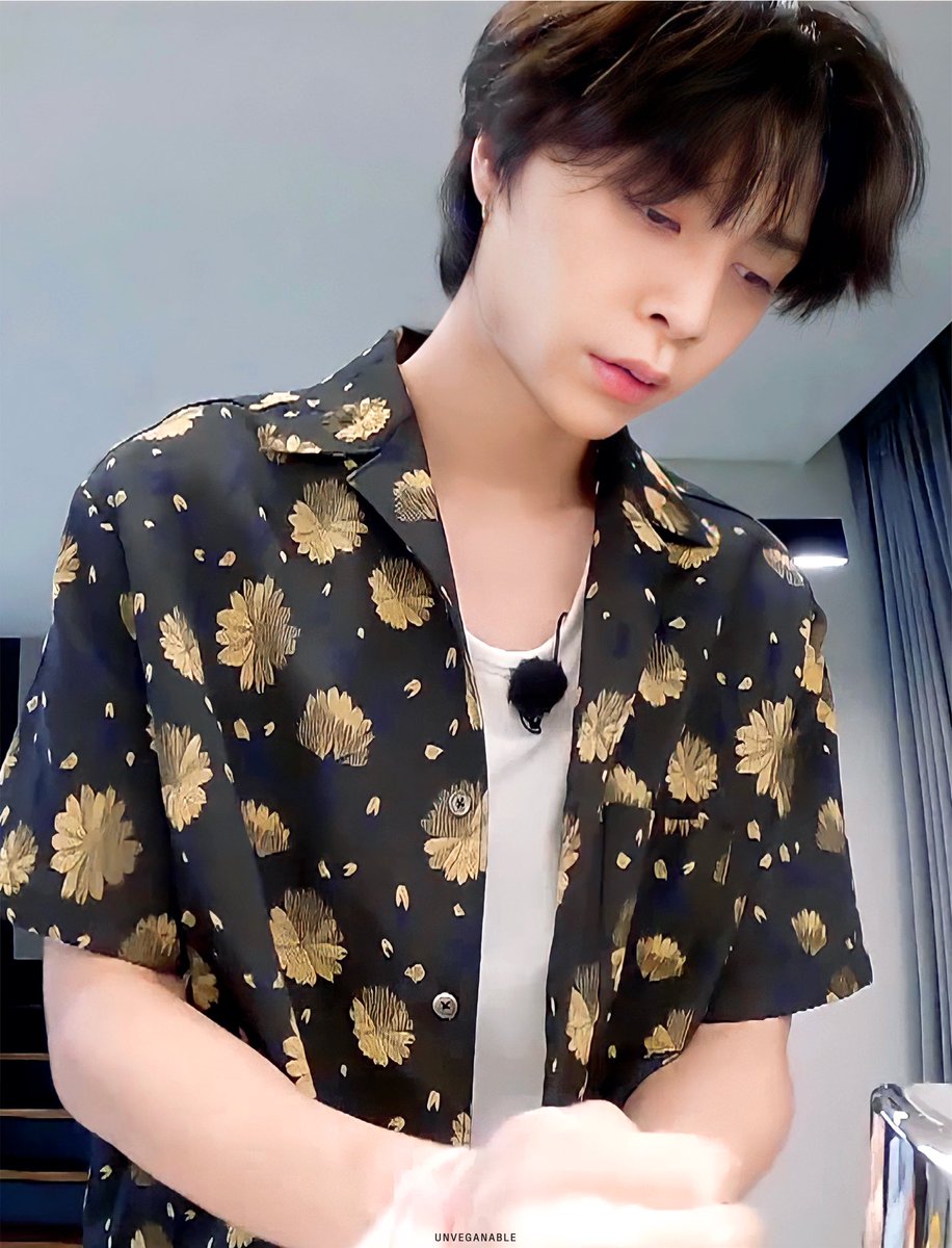 092021
#JOHNNY  #JOHNNYSUH #JOHFAM
#쟈니  #NCT #NCT127