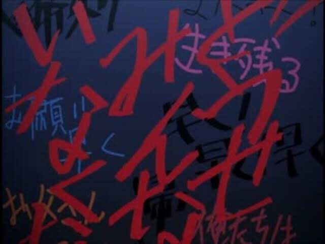 シャニの物販予約したら
給料全部消し飛んでこれになった 