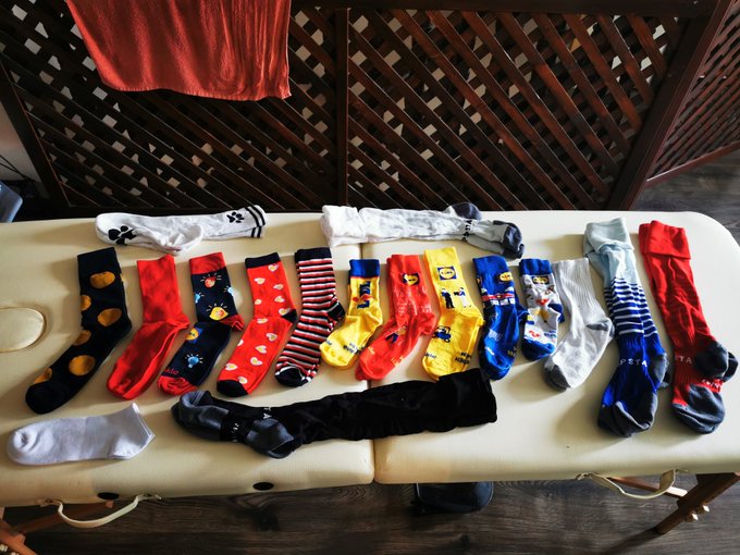 Look at this collection ? i've got a huge socks fetish ?
Feel free to surprise me with special socks