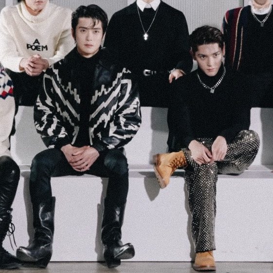 210920 📺

#재툥 #JAEYONG