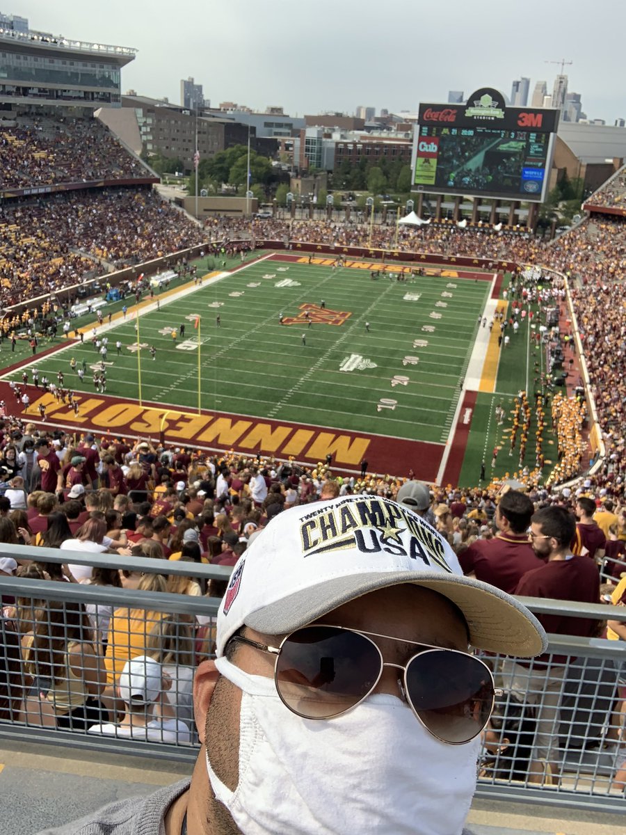 airhasiescardo's tweet photo. Watching my second college football game in 2021. This was during my Birthday Weekend 2021! #LifeInMinny #HasiAganistTheWorld https://t.co/t9D4cpjZp5