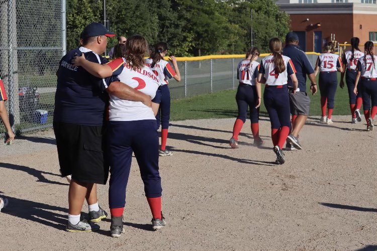 ddrewd25's tweet photo. It doesn’t get any better than this @oakvilleangels https://t.co/LwyNOaDXVM
