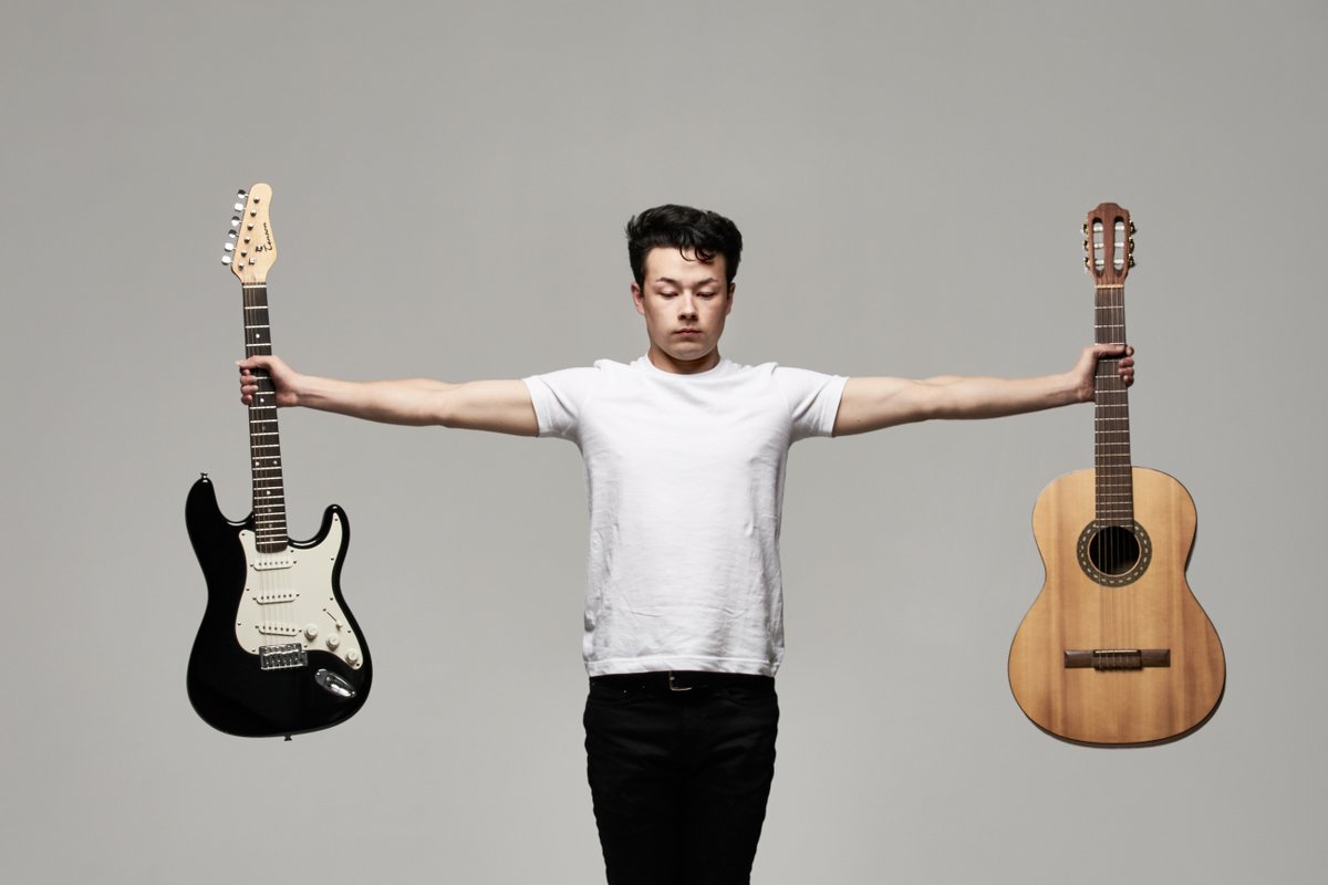 Tomorrow night @seanstshibe opens the new season with a recital featuring our @freyawaleycohen 's brand new piece Amulet for guitar @stdavidshall. 8pm start. Link to tickets: tinyurl.com/24h367tj

#newmusic #classicalmusic #classicalcomposer #guitar #livemusic #musicpubishing