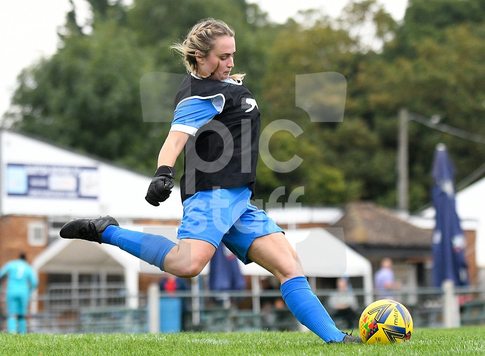 CosminIftode's tweet photo. The beautiful moment of the weekend.@BartonR_Ladies GK gets injured, a field player goes in after a teammate helps her with the gloves. Another takes the first aid kit off the pitch. After a goal kick she proudly asks some spectators if they've seen it. #football #NonLeague https://t.co/Ew0ydUH8Vi