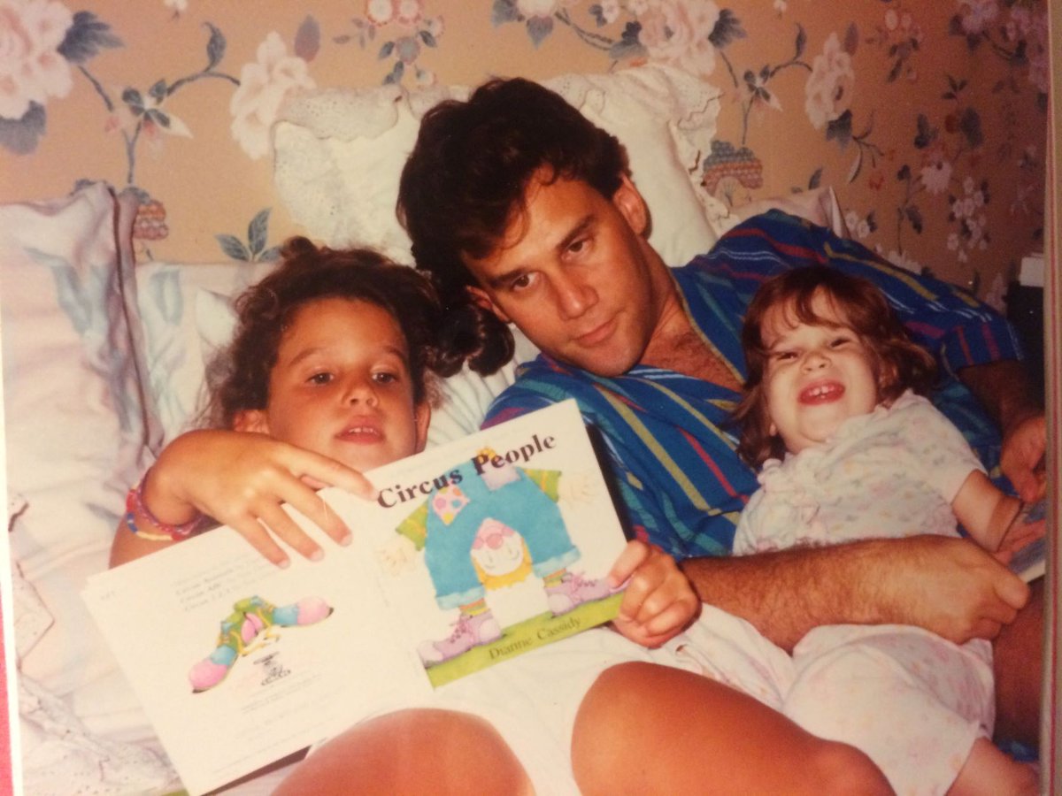 Moments_Later's tweet image. When you understand the intangible value your brand delivers, that&apos;s when the magic happens and you&apos;ll clean up. Lessons from my Dyson vacuum cleaner to create a clean playscape.  @mpslater 
themarketingsage.com/tangible-versu…
#intangiblevalue #tangiblevalue #branding #positioning