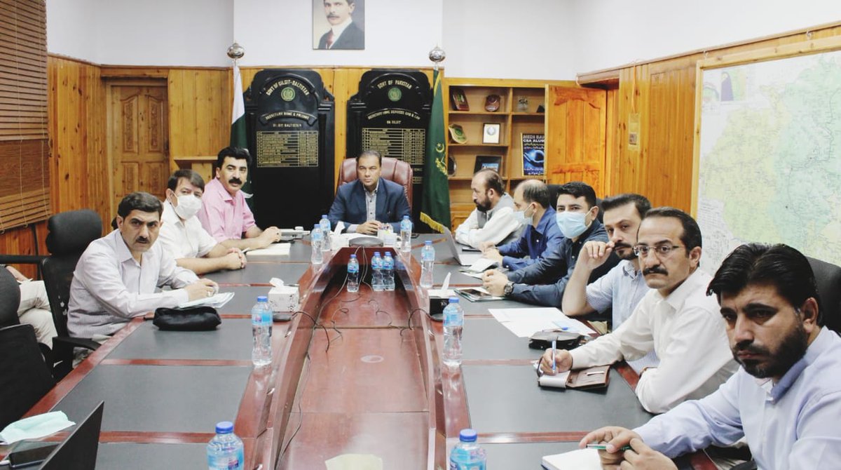 HomeDeptGB's tweet photo. گلگت۔ سیکرٹری داخلہ گلگت بلتستان چوہدری محمد علی رندھاوا گلاف پروجیکٹ-II کے حوالے سے اجلاس کی صدارت کرریے ہیں۔ پرونشل کوارڈینیٹر گلاف عبدلباسط پروجیکٹ کے بارے تفصیلی بریفنگ دے رہے ہیں۔
@RandhawaAli https://t.co/utnmsCN3Zy
