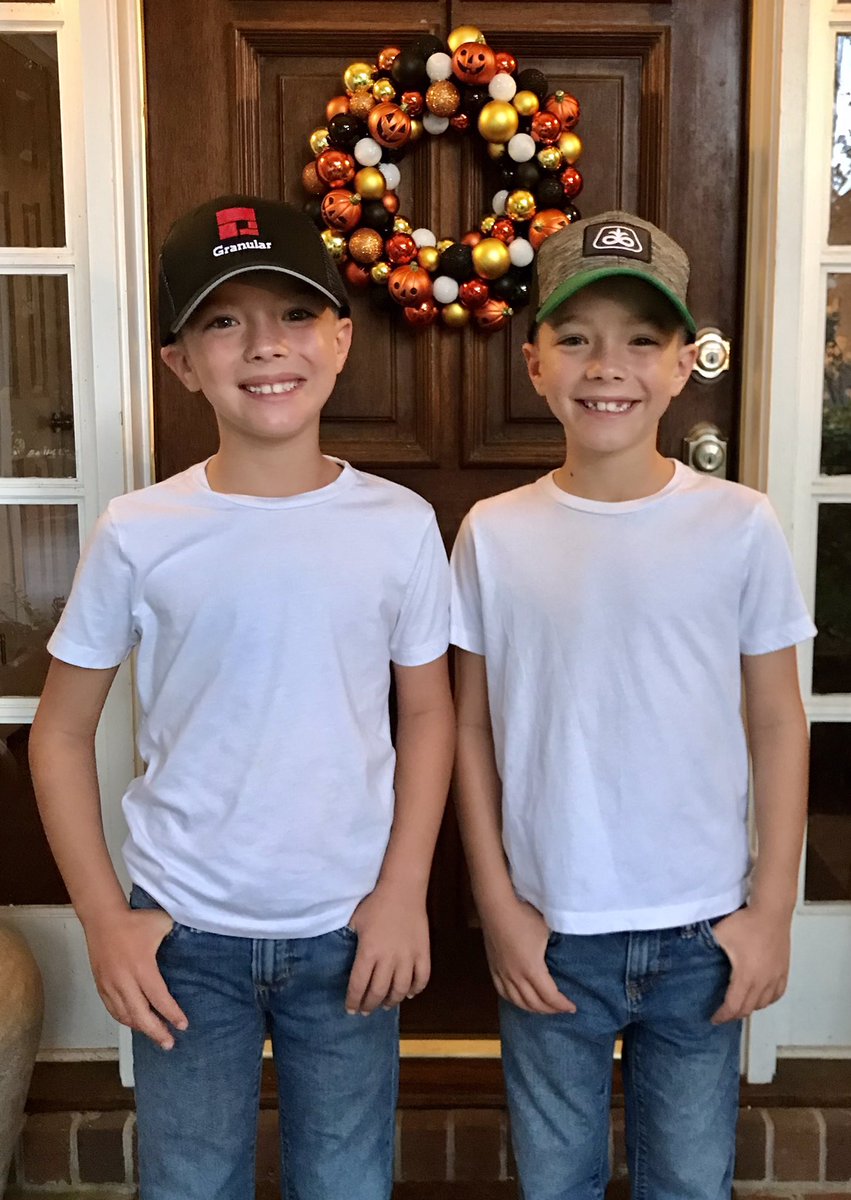 klutterback's tweet image. “Farm Day” at school for my boys. 💪🏻 @GranularAg @PioneerSeeds @CortevaUS They’re obviously #InItForGood 😉