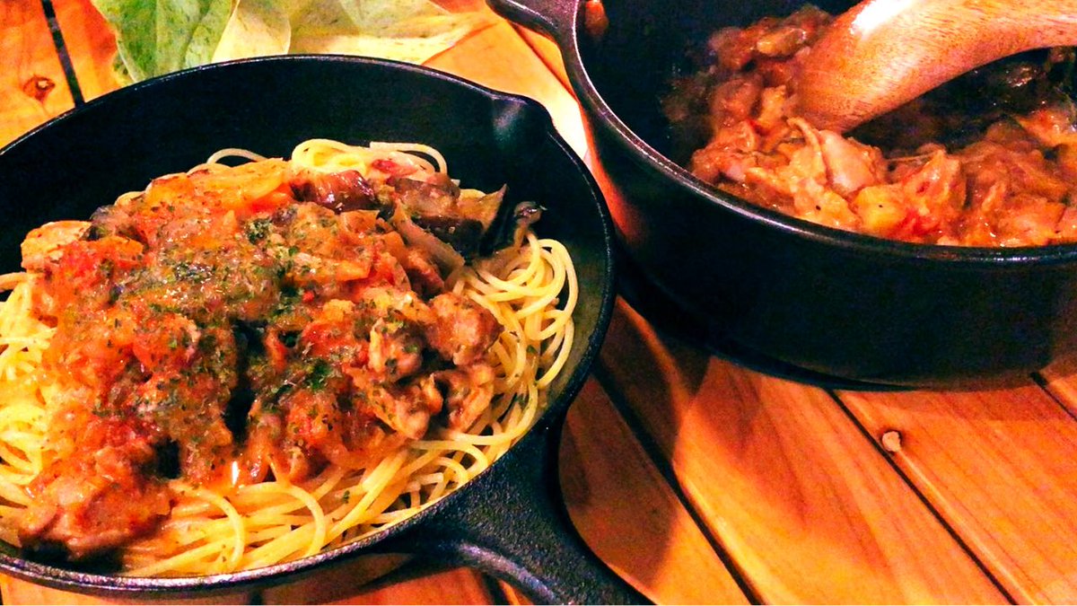 Childhood 美味い 映える キャンプ飯 V Twitter フレッシュトマト チキントマトクリームパスタです イタリアンなお洒落キャンプを 動画レシピは T Co O6v7uiktpl リプライに静止画レシピ掲載 キャンプ キャンプ飯 キャンプ料理