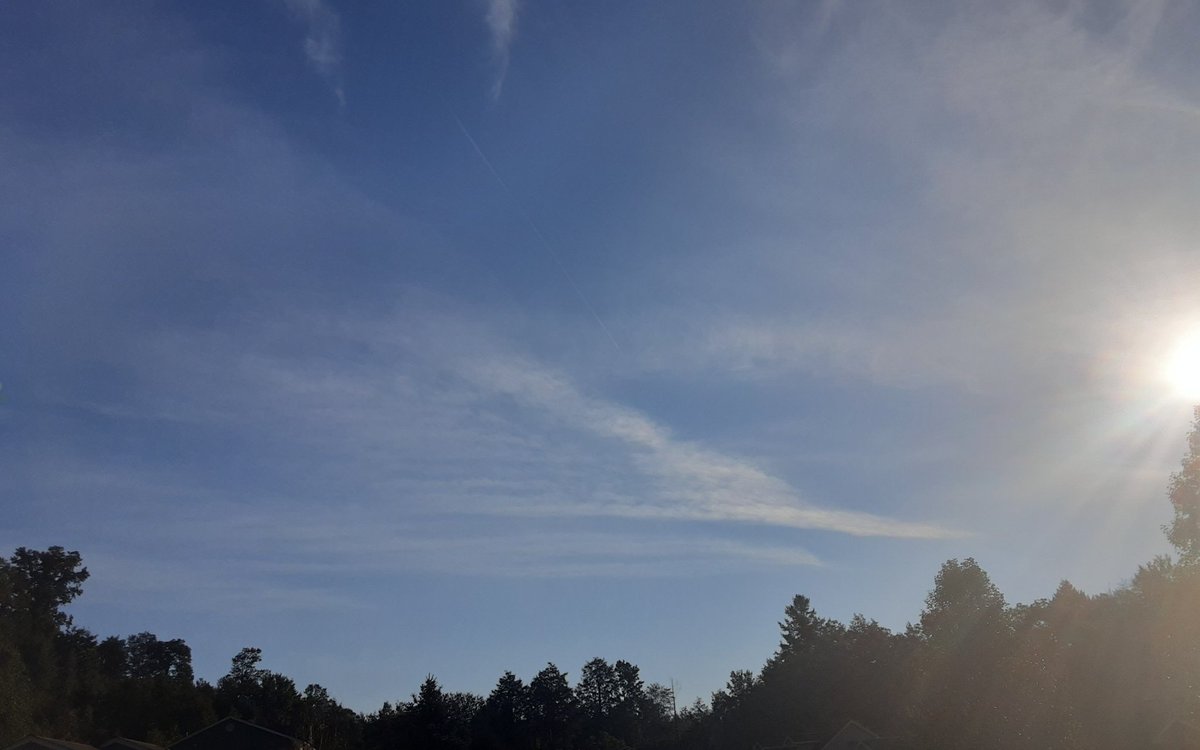 wfinalle57's tweet photo. September 20th 2021 8:30 AM

North South East and West
#Pennsylvania #chemtrails #BillGatesisaVirus #startlookingup #EvilGates #Dimrod #BadGovernment #EvilCongress https://t.co/0HhqcJtdgT