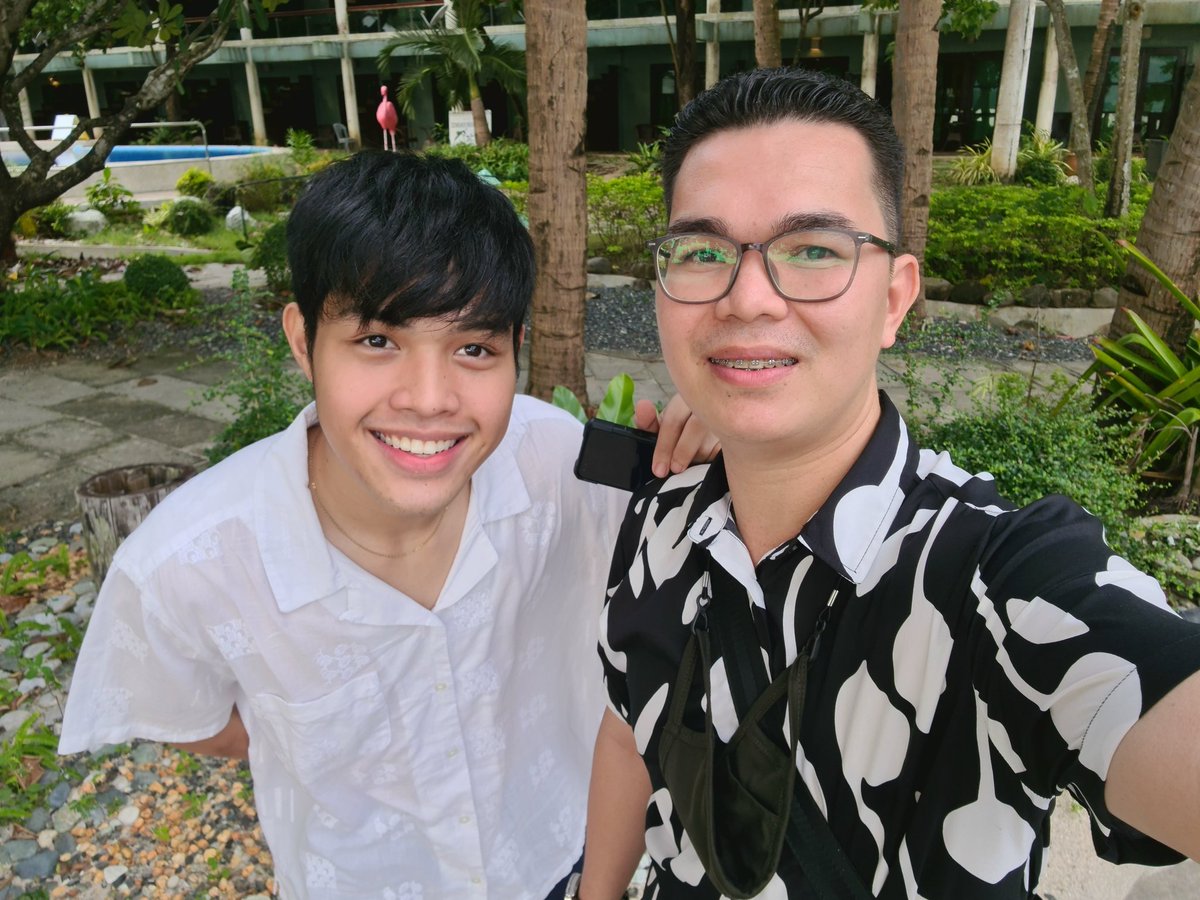 jamesrusselh's tweet photo. Still on cloud nine from last weekend's escapade! :)
@elijahcanlas_ @Jmcanlas_ https://t.co/FZPLaxdFlQ