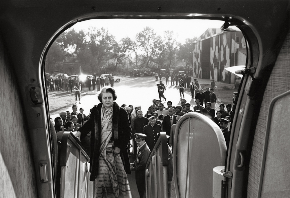 Aesthetica Magazine (@aestheticamag) on Twitter photo Marilyn Stafford documented the actions of key figures throughout the 20th century – from Indira Gandhi to Twiggy.
A retrospective <a href="/FarleysHG/">Farleys House & Gallery</a> charts the artist's contribution to documentary photography. Running until 31 October: bit.ly/3jKTWeY Marilyn Stafford documented the actions of key figures throughout the 20th century – from Indira Gandhi to Twiggy.
A retrospective <a href="/FarleysHG/">Farleys House & Gallery</a> charts the artist's contribution to documentary photography. Running until 31 October: bit.ly/3jKTWeY