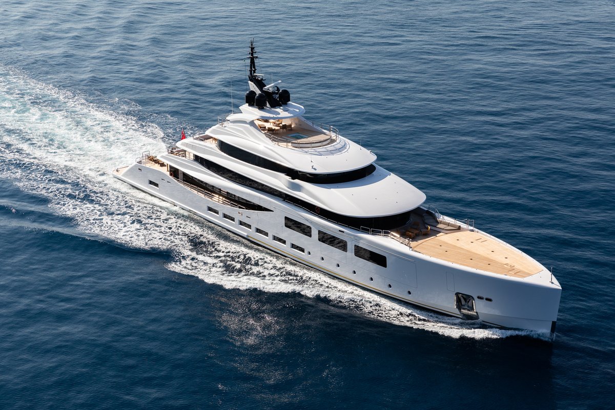 FRASERYACHTS tweet media