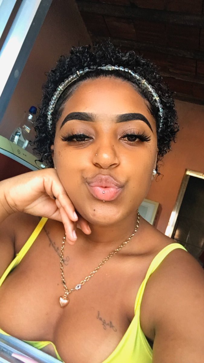 NicolyPires14's tweet photo. Até careca nós tem Beleza.. 🥖😍🤪 https://t.co/6vkoD6w2bR