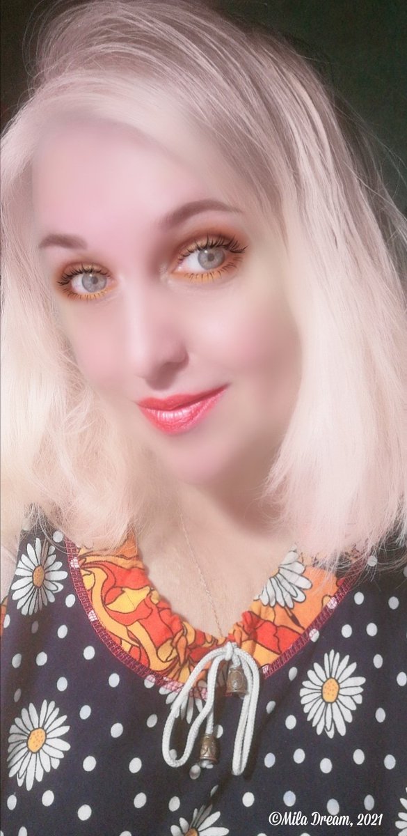 MilaDreamQueen's tweet photo. ✨🌟❤️Me is #MilaDream❤️🌟✨
A #Composer, a #Singer, a #Pianist, a #Lyricist and many other #Creatives. 
Concurrently a #Superior #Councelor on E. T. #Contacts and an #Expert on Cosmic #Travels.
But not #Now. In the #Future!
🙂🙂🙂🙂🙂
Mila Dream
#МилаДрим https://t.co/M4vW8Cs5MD