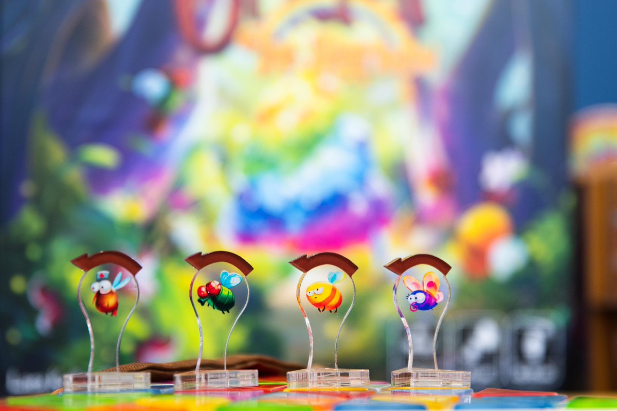 kovraystudios's tweet photo. Somewhere Under The Rainbow is coming to Kickstarter in October! https://t.co/3bw38YHdsC Check out our preview to learn more about this magical game 🌈🌈🌈 @ticklebeargames #boardgames https://t.co/bYxIVVKeoN