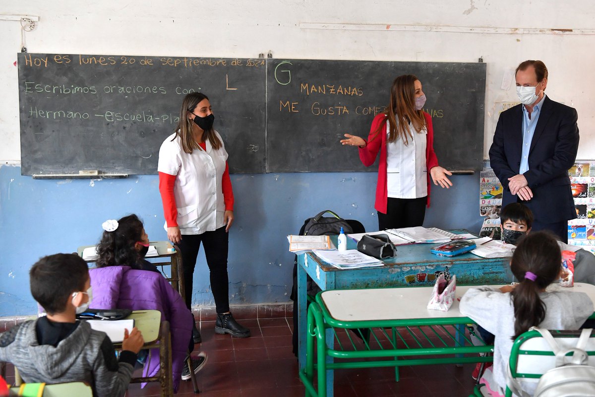 🏫 Tenemos muchas obras educativas en marcha, en distintas localidades entrerrianas, para tener en condiciones todos los establecimientos y nuestros gurises tengan la educación de calidad que se merecen. 

#ObrasEntreRíos