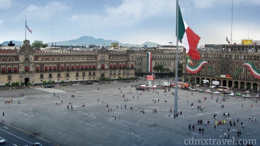 webcamsdemexico's tweet photo. ¡Debate del día!
¿Cuál es el Centro Histórico más hermoso de todo México?🤔🇲🇽

-Zacatecas 
-Morelia
-Guadalajara
-CDMX https://t.co/8t20YTwaaS