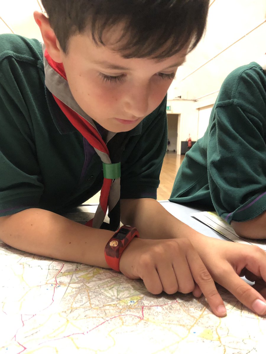 KnaphillCubs's tweet photo. Nav skills tonight.
The M25 is not a big blue river! #skillsforlife #mapreading #surreyscouts #gridreferences #mapskills #symbols
@surreyscouts @1stKnaphill https://t.co/PO1tvTsEQO