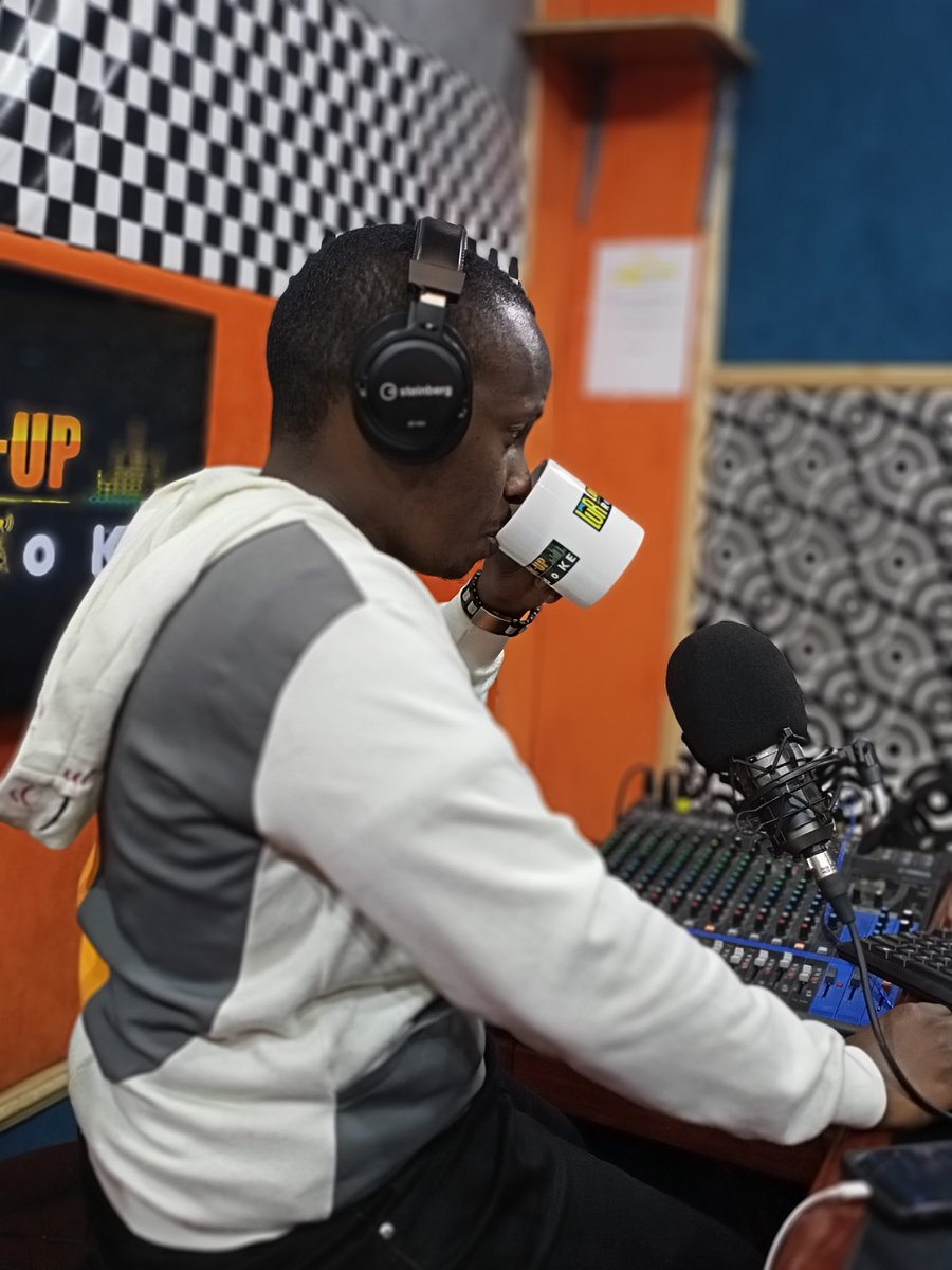 lookupradioke's tweet photo. We are speaking matters competency-based curriculum (CBC); 'Who is really in school???'
@CKago1 and Carey are here sipping and spilling tea!!! 🔥
Where are you tuned in from??
#Drive254 #TheMondayCruise #theallnewlookupradioke https://t.co/J7MkJTeZQX