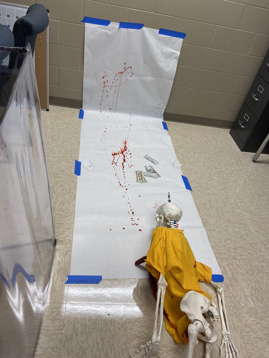 coachC5910's tweet photo. Mock crime scene #1 I CJ III at @SiegelHighStars. Good luck student investigators @CteSiegel @RuCoCTE https://t.co/frOIOzvAeF