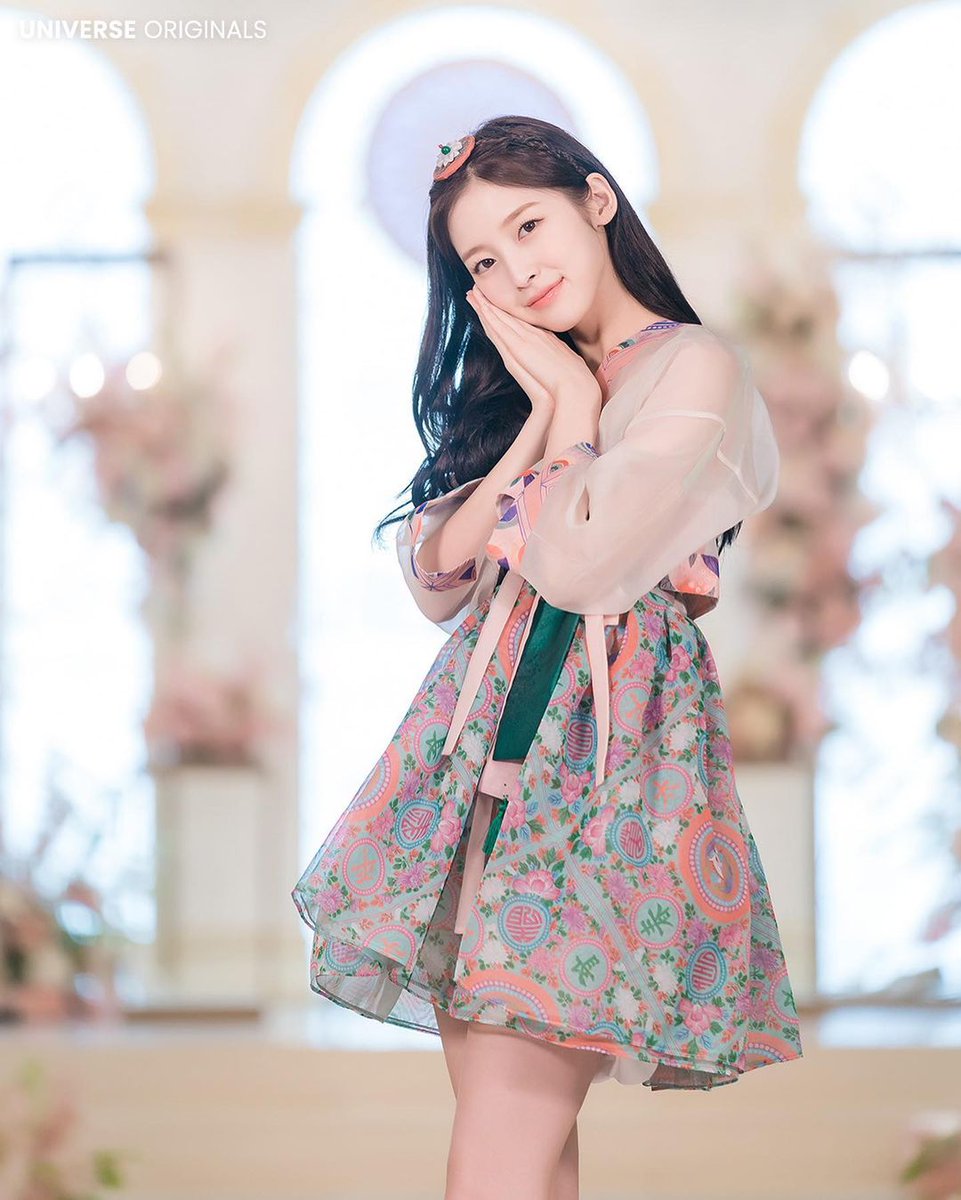 [🐰] 210920 UNIVERSE BEHIND - ARIN

ภาพของอารินจากเบื้องหลังการถ่ายทำ 'Otlantis Kingdom' ใน UNIVERSE APP

🐰#ARIN #아린 🐰

#오마이걸 #OHMYGIRL