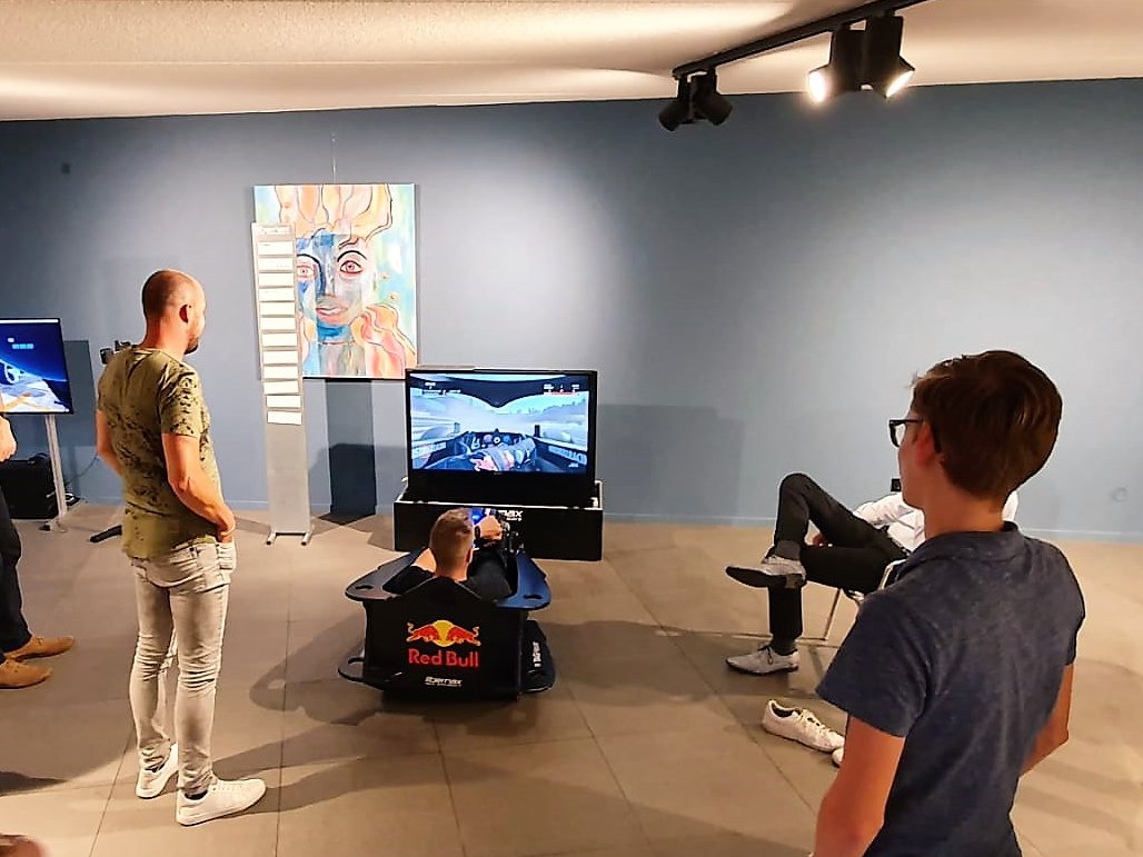 Bernax F1 Simulators tweet media