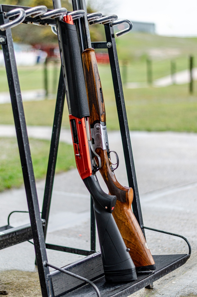BritFire556's tweet photo. Double barrel or semi-auto? Which one would you take for your personal needs?⁣

#shotgun #britfire #britfireshooting #firearmphotography #shotty #12gauge #12bore #claypigeon #skeet #pestcontrol https://t.co/sG3xbdRoKB