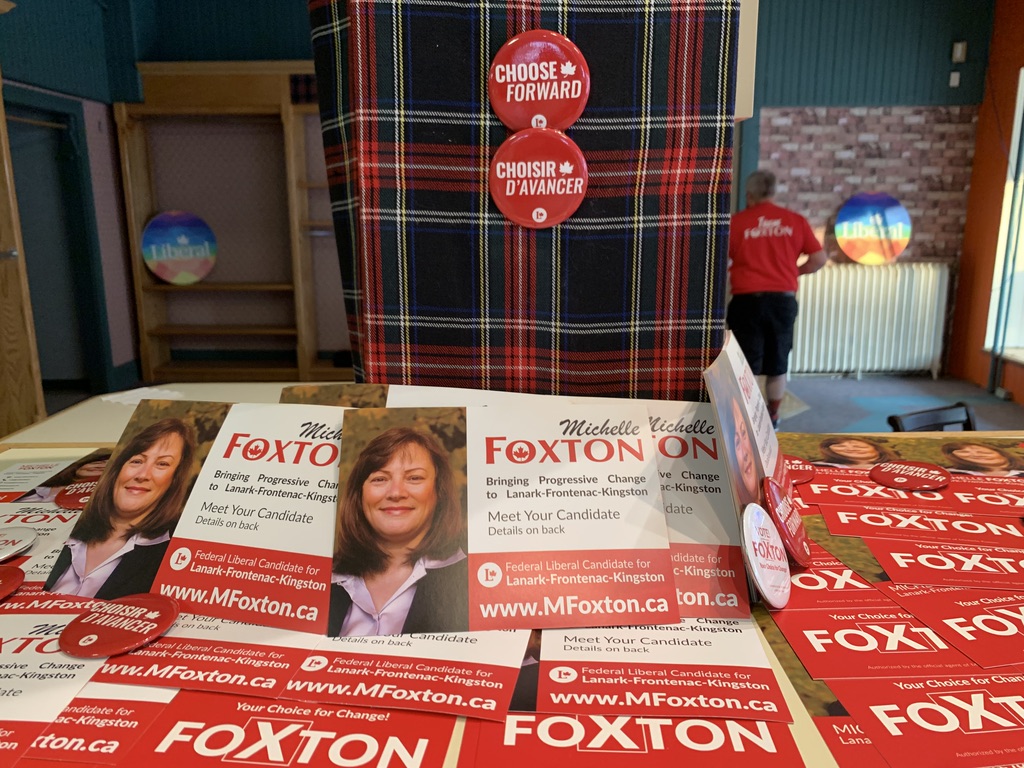 MFoxtonLF's tweet photo. Let's bring progressive change to Lanark-Frontenac-Kingston!

Unite the left and vote for Michelle Foxton today!

https://t.co/yaka8whZy0

​#ForwardWithFoxton #ForwardForEveryone #cdnpoli #canpoli #elxn44 https://t.co/3QeUo5AAaB