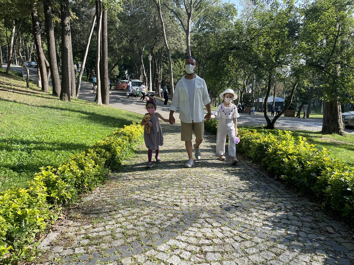 18 Eylül'de İstanbul Yıldız Park'ında gerçekleştirdiğimiz minderini al gel etkinliğinde değerli konuklarımız ile KF'li aileler arasında köprü olduk.
<a href="/CihanTastan_PhD/">Cihan Taştan, PhD</a> 
<a href="/kifder/">kifder @kistikfibrozisiçinsesimizol</a> 
<a href="/RaDiChallenge/">RaDiChal</a>