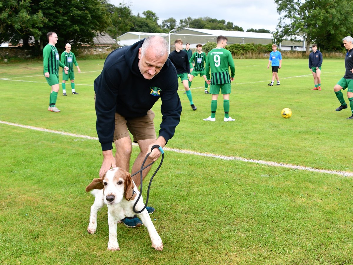 Sirbenchallis's tweet photo. Another furry friend from @fc_orchard vs @DearhamPub on Sunday. This one didn't make it onto the pitch - not for want of trying ! @nonleaguedogs https://t.co/BY8uScSnYp