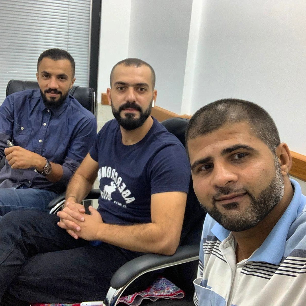 CbColonelbasel's tweet image. العمر يزداد جمالا بوجود اصدقاء اوفياء