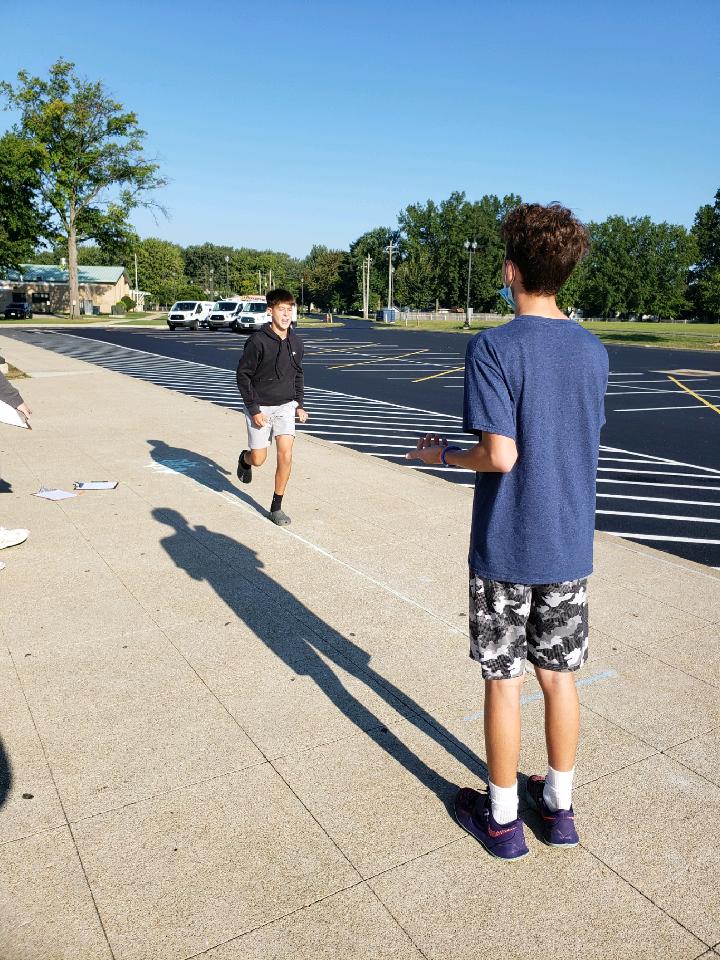 8bBmms's tweet photo. Last week, Mrs. Haag's classes calculated speed while enjoying the beautiful weather! #8bbelievers #bmmstitans https://t.co/GHfv06ciWI