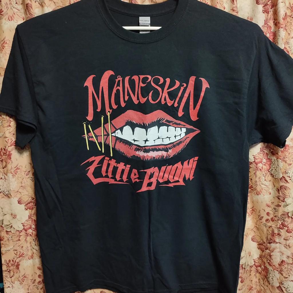 マネスキン　Tシャツ　maneskin(マネスキン)