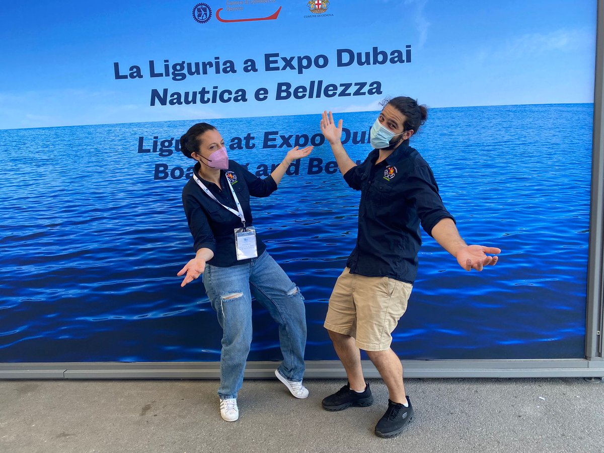 Al <a href="/SaloneNautico/">Salone Nautico</a> non solo navi ma tanto gusto nello stand di Camera di Commercio e <a href="/RegLiguria/">Regione Liguria</a> con i bartender #GenovaGourmet e i loro cocktail ai diversi aromi del territorio: rosmarino, salvia, camomilla e naturalmente il basilico. 
👉 babboleo.it/.../il-gusto-d…
#SaloneNautico